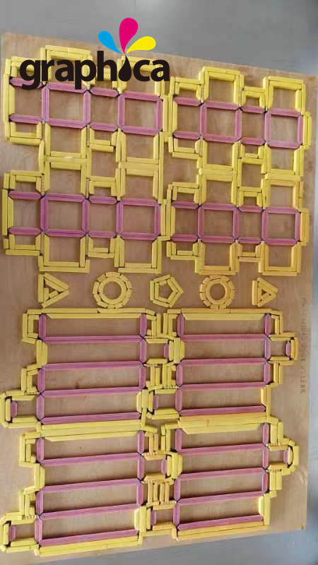 Машина для резки розового волокна с резьбой матрицы для изготовления бумажных коробок